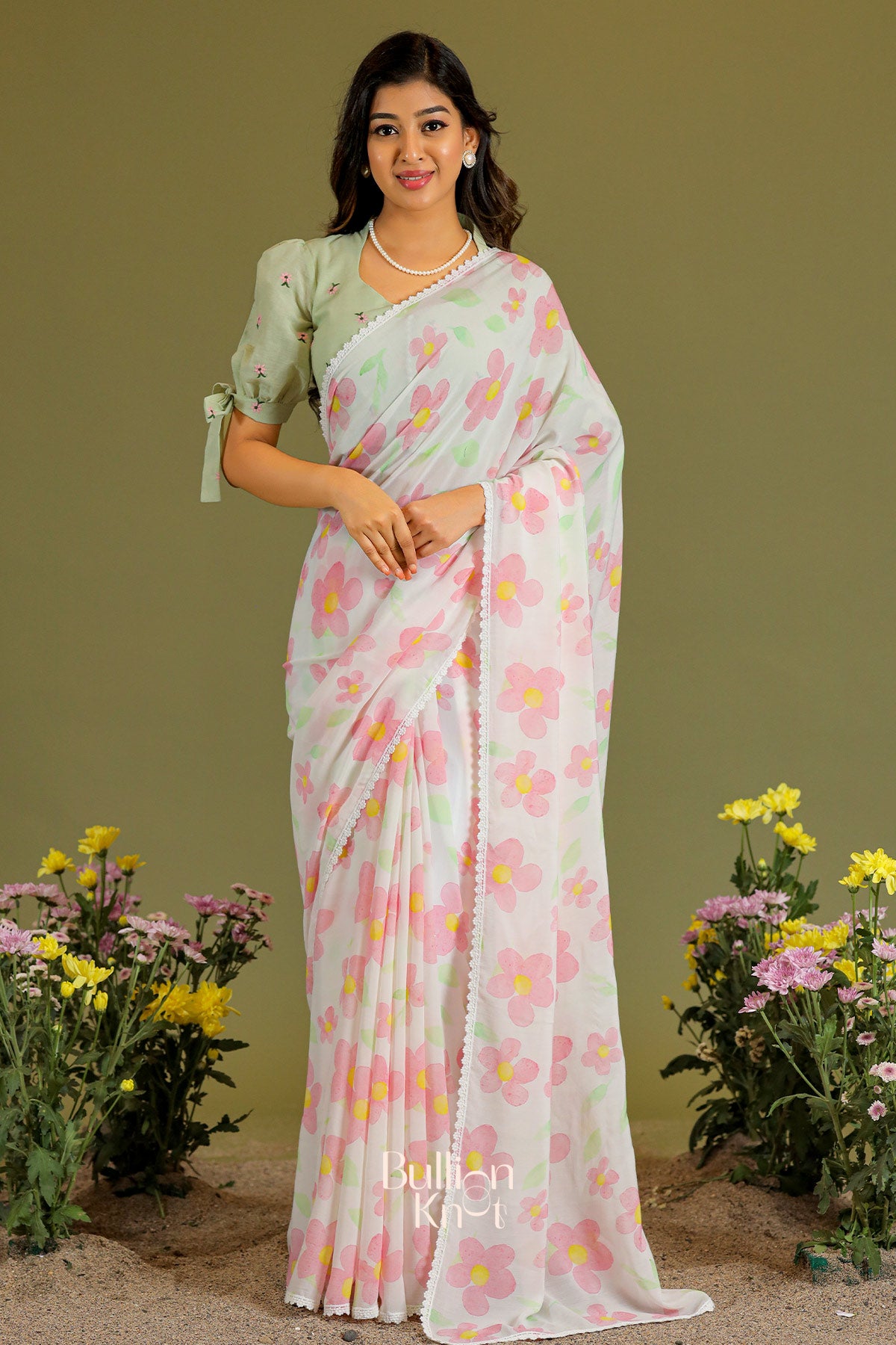 Phool Podha Saree in Pista & White