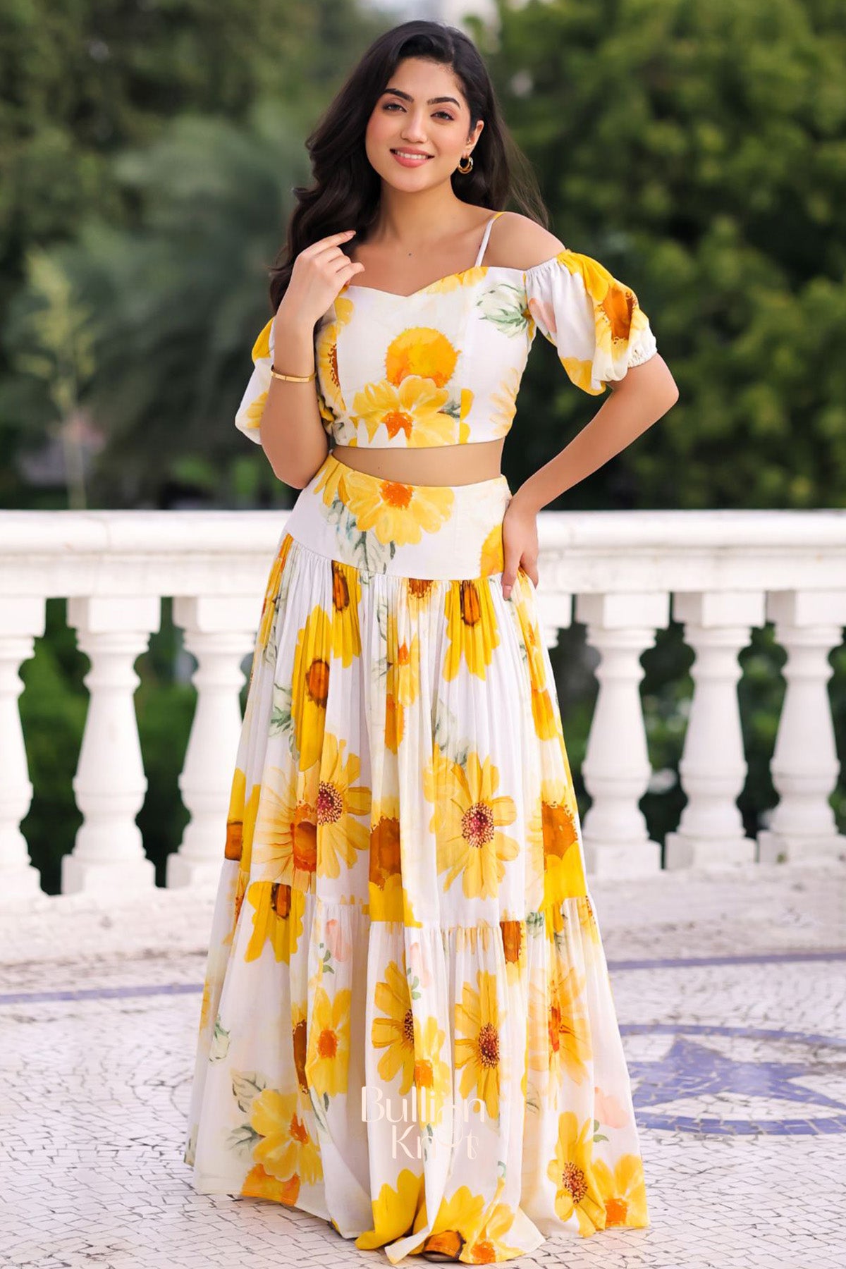 Ursula Crop Top Set in Yellow