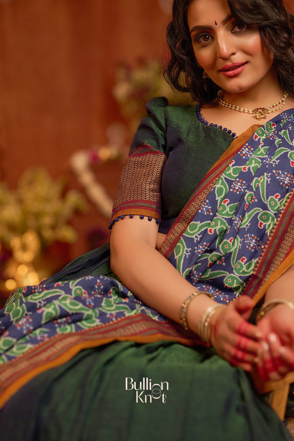 Dhiwija Handloom Half Saree in Dual Tone