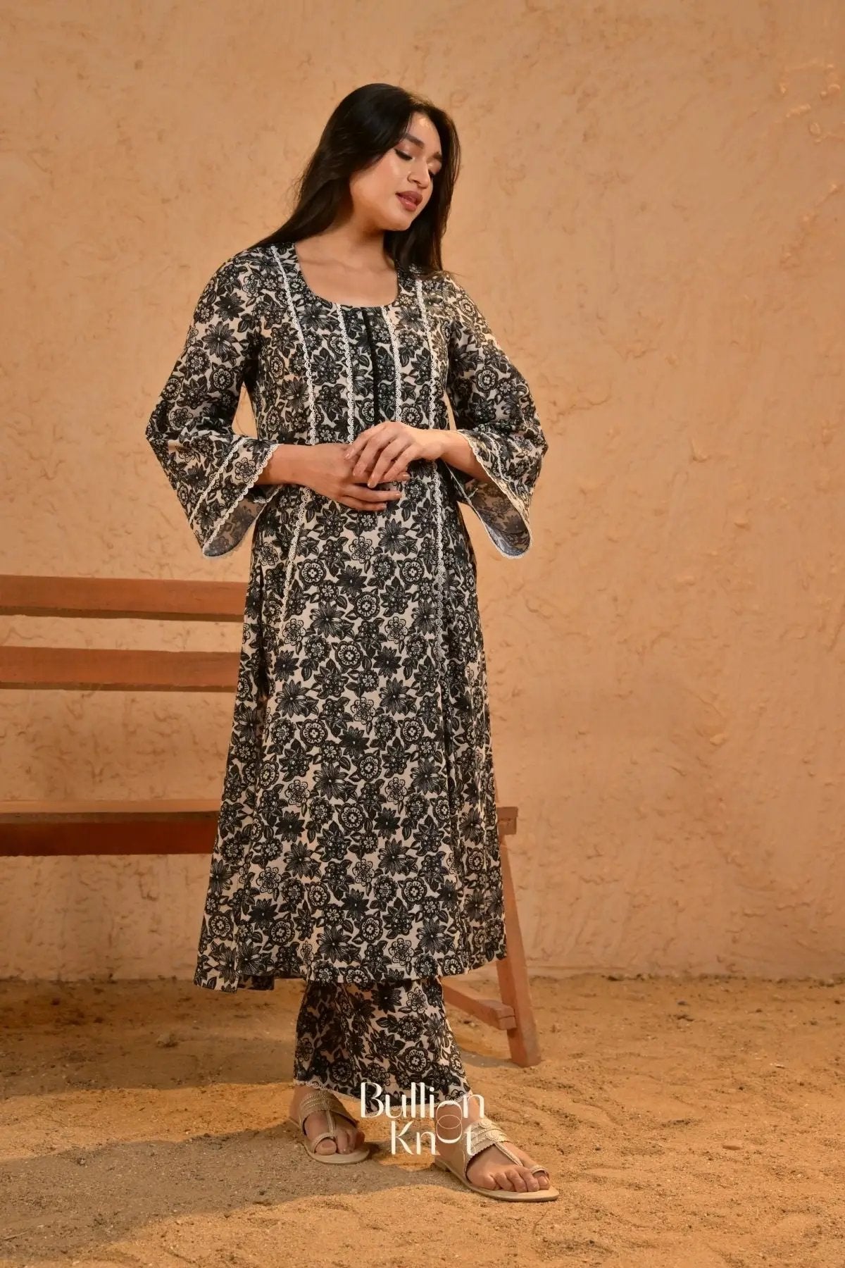 Siaa Maternity Kurta Set (Dress) in Black