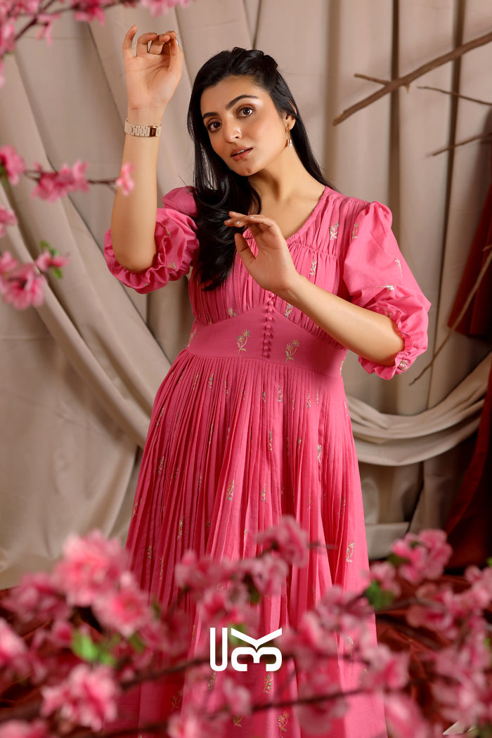 Cynthia Summer Midi (Dress) in Pink