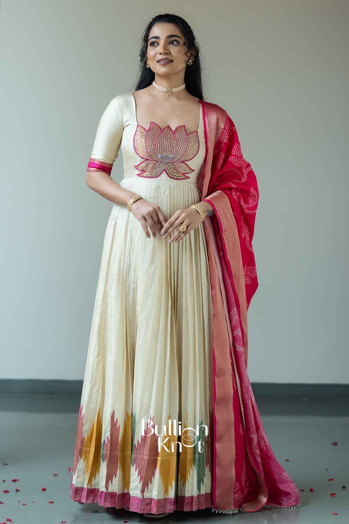 Ilyara | Viscos dola pattu Anarkali Suit Set