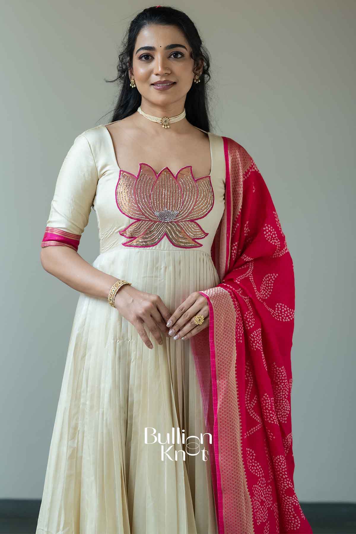 Ilyara | Viscos dola pattu Anarkali Suit Set