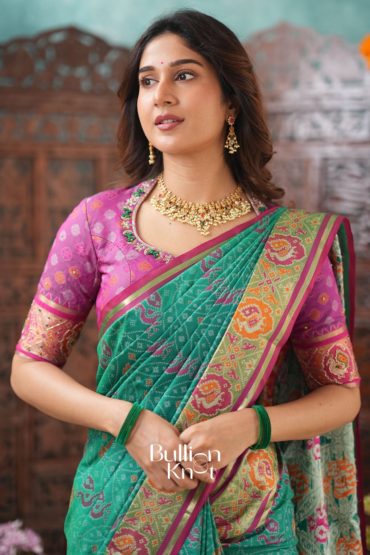 Pehraav Green Rani 2-In-1 Lehenga Set With Belt