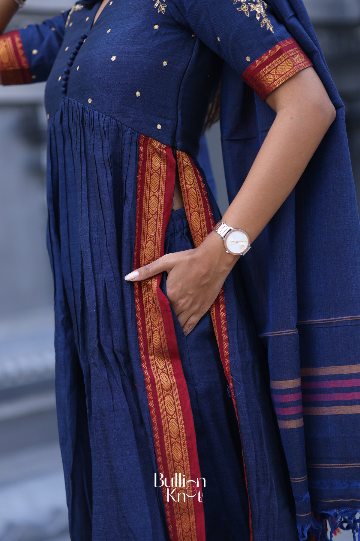 Basude Handloom Suit Set in Blue