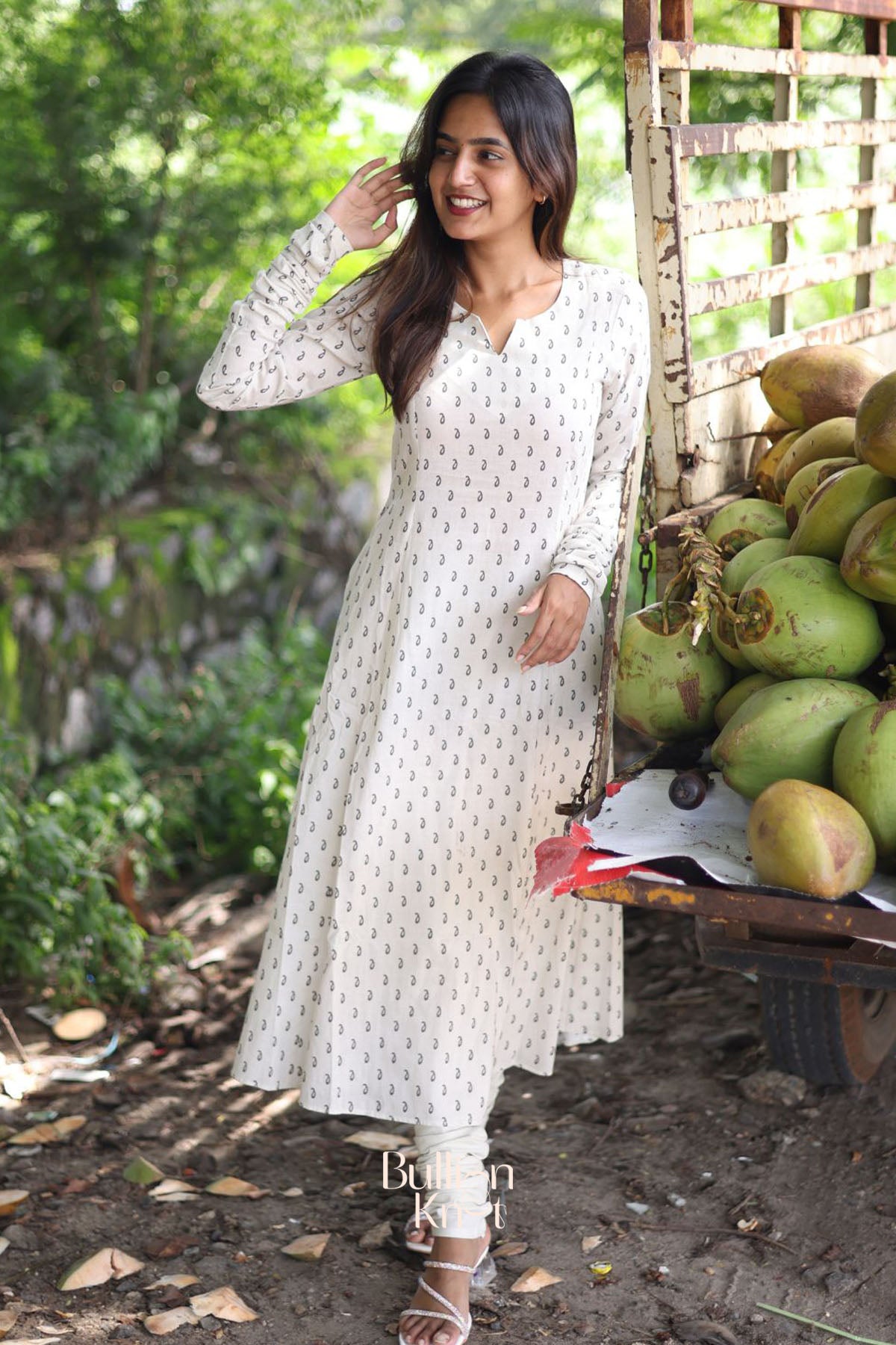 Casual Charm Kurta Set in Off White