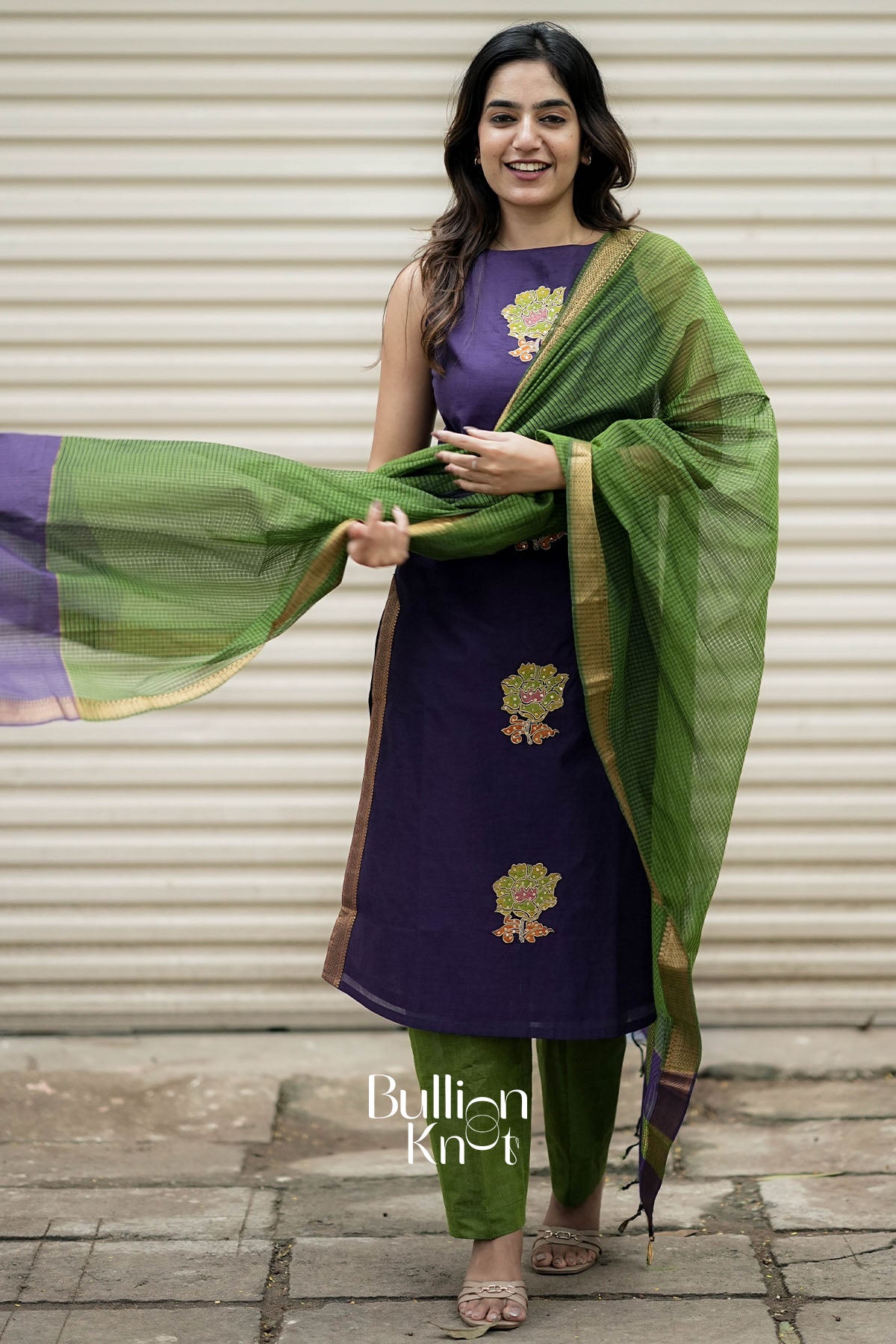 Himanshi Mangalgiri Cotton Kurta set In Blue