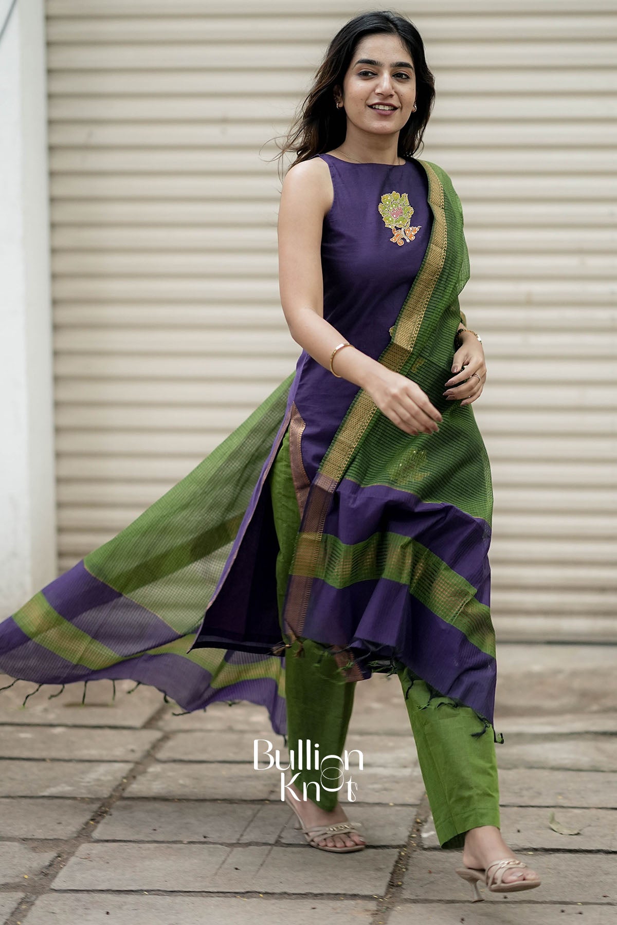 Himanshi Mangalgiri Cotton Kurta set In Blue