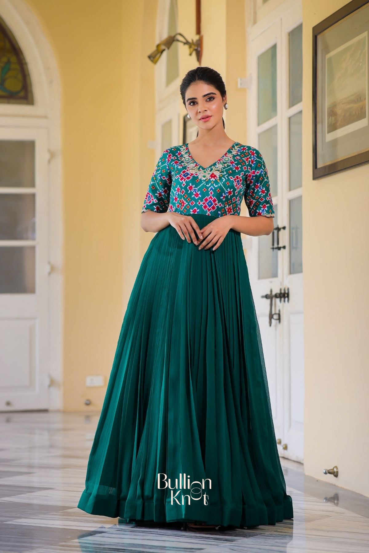 Gehna Patola Maxi (Dress) in Green