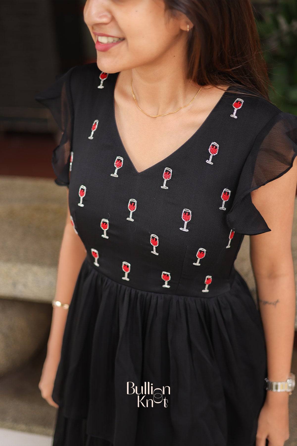 Gothic Chinnon Midi (Dress) in Black