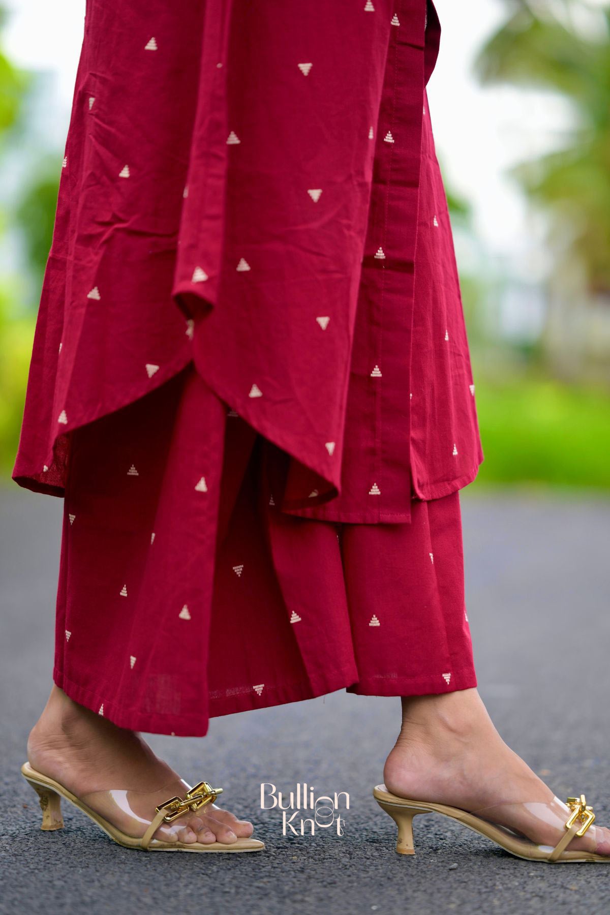 Lavish Handloom Co-ord Set in Maroon