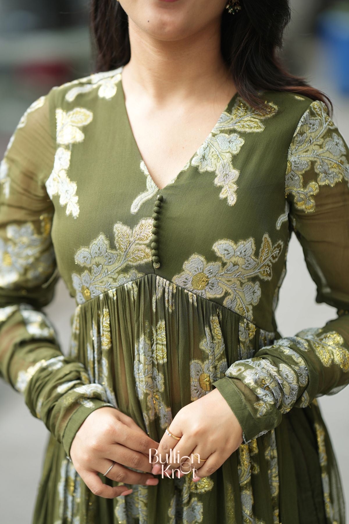 Maahi Kurta Set in Olive