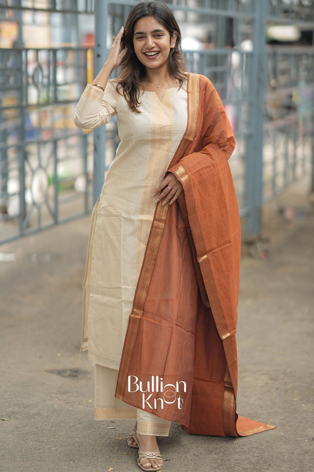 Detailed view of Mishka Mangalgiri Cotton Maroon Kurta Suit Set fabric and design