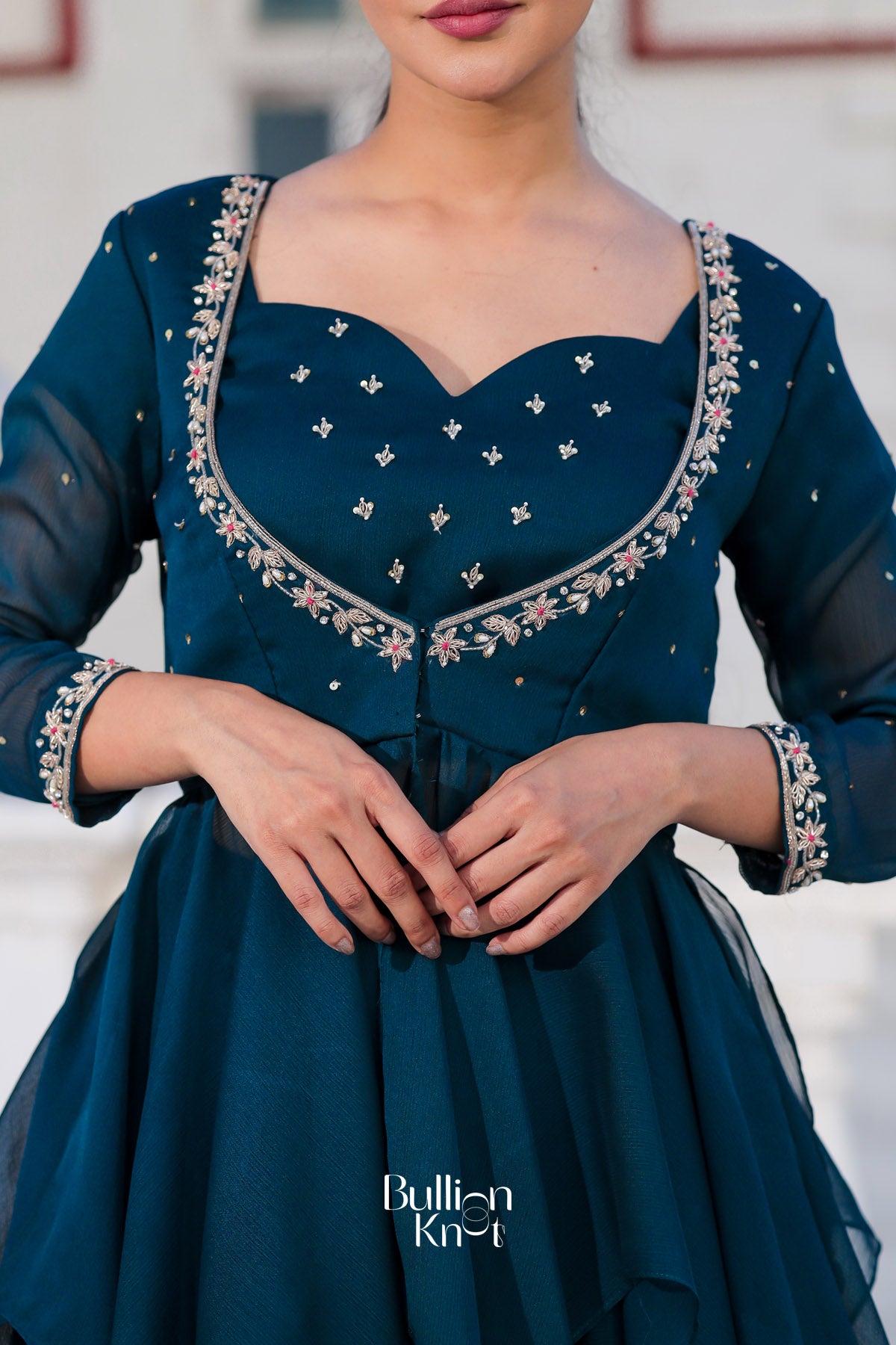 Peacock Majesty Three-Piece set