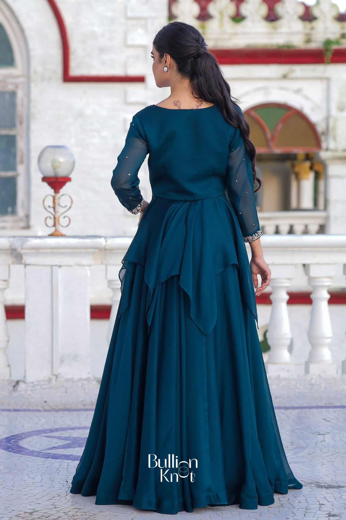 Peacock Majesty Three-Piece set