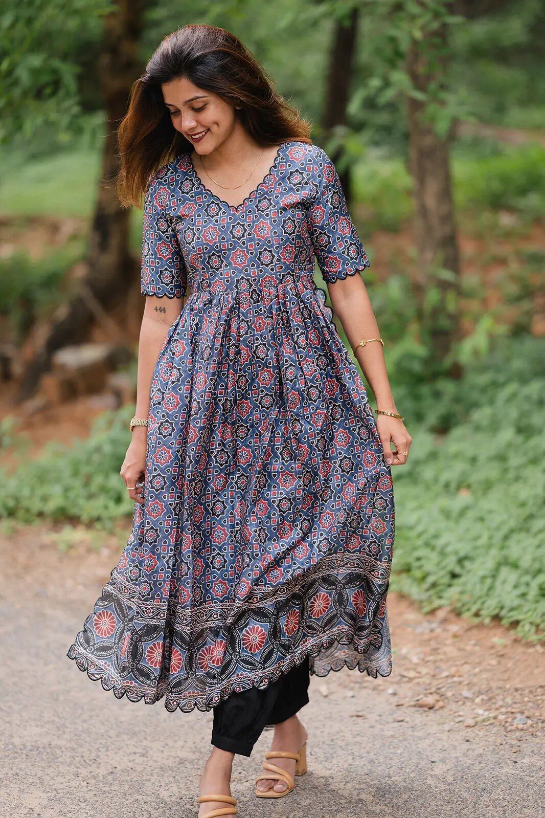 collection of kurta set for women at Bullionknot