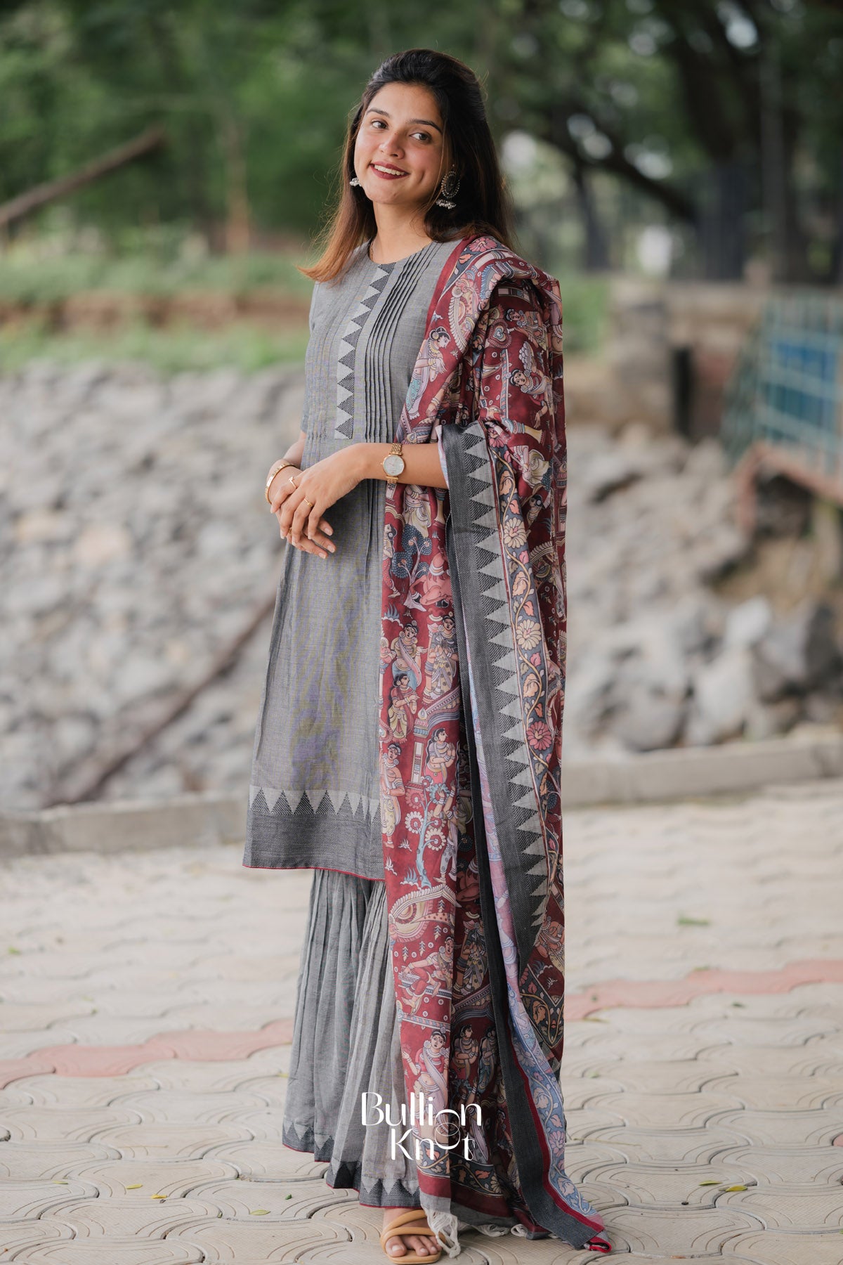 Raagvi Handloom Sharara Set In Grey