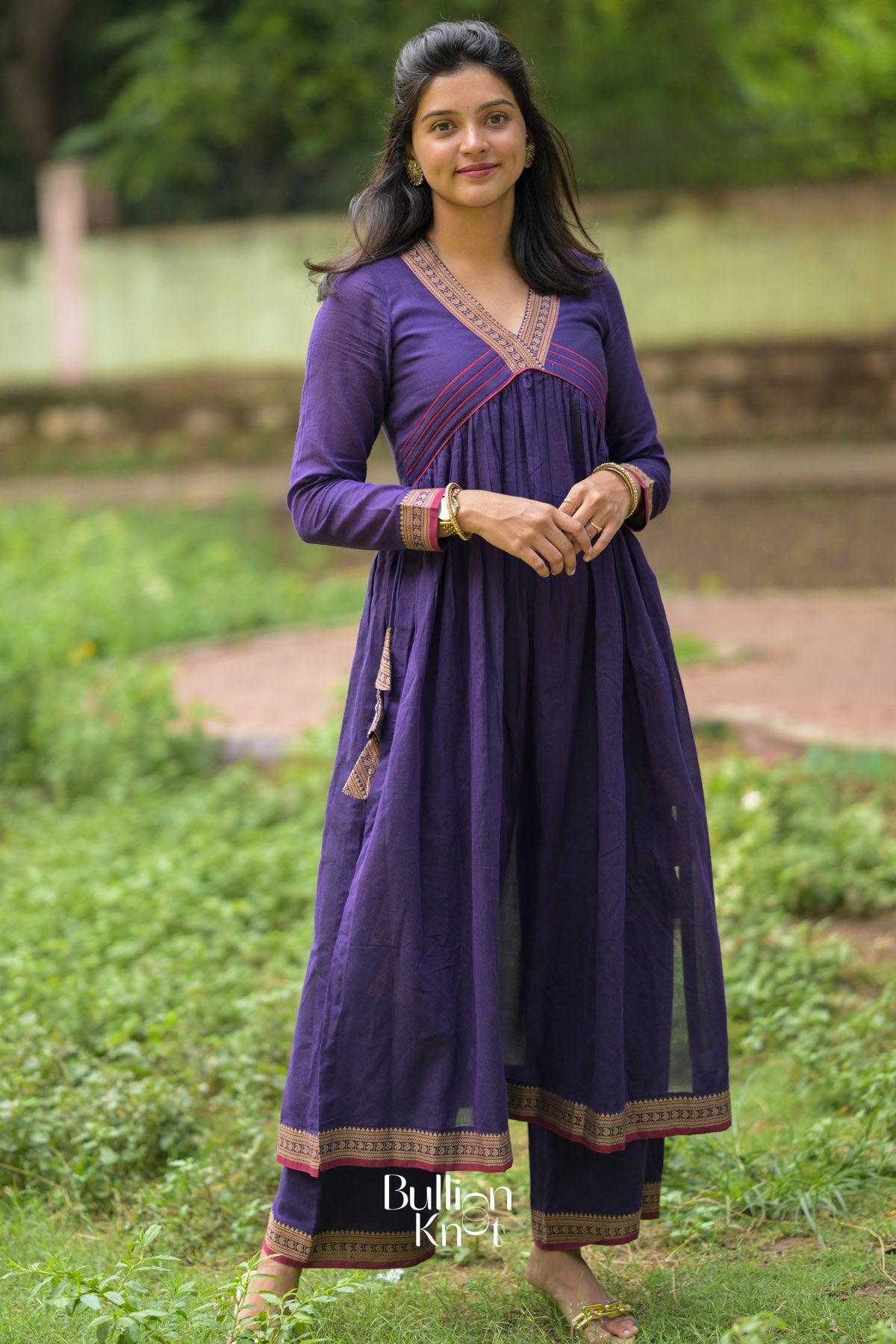 Sharvari Kurta Set in Violet