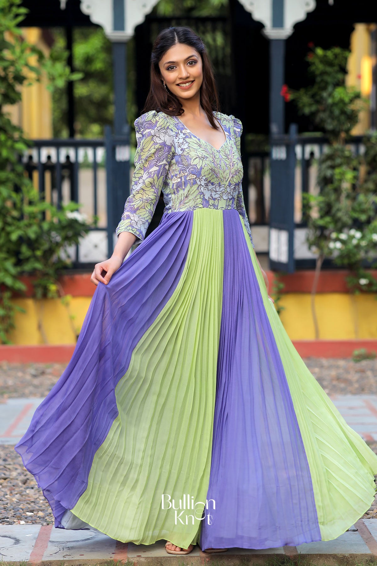 Songbird Georgette Dress In Lilac