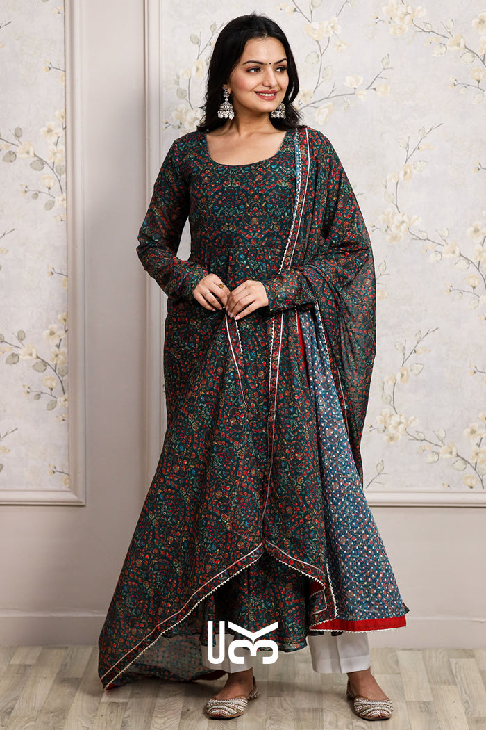 Gulkhera 3 Piece Suit Set in Dark Green