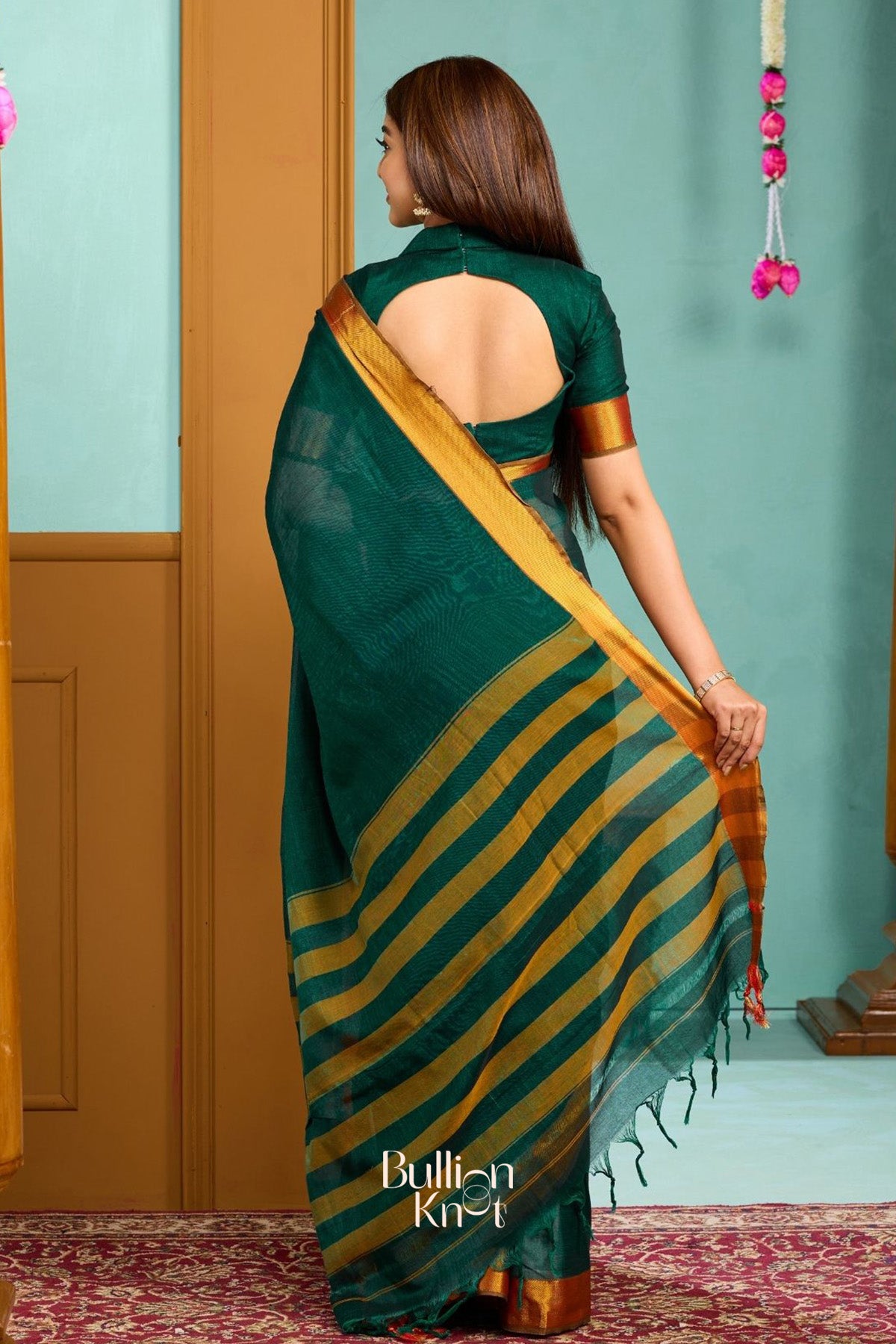 Gamya Handloom Saree in Green