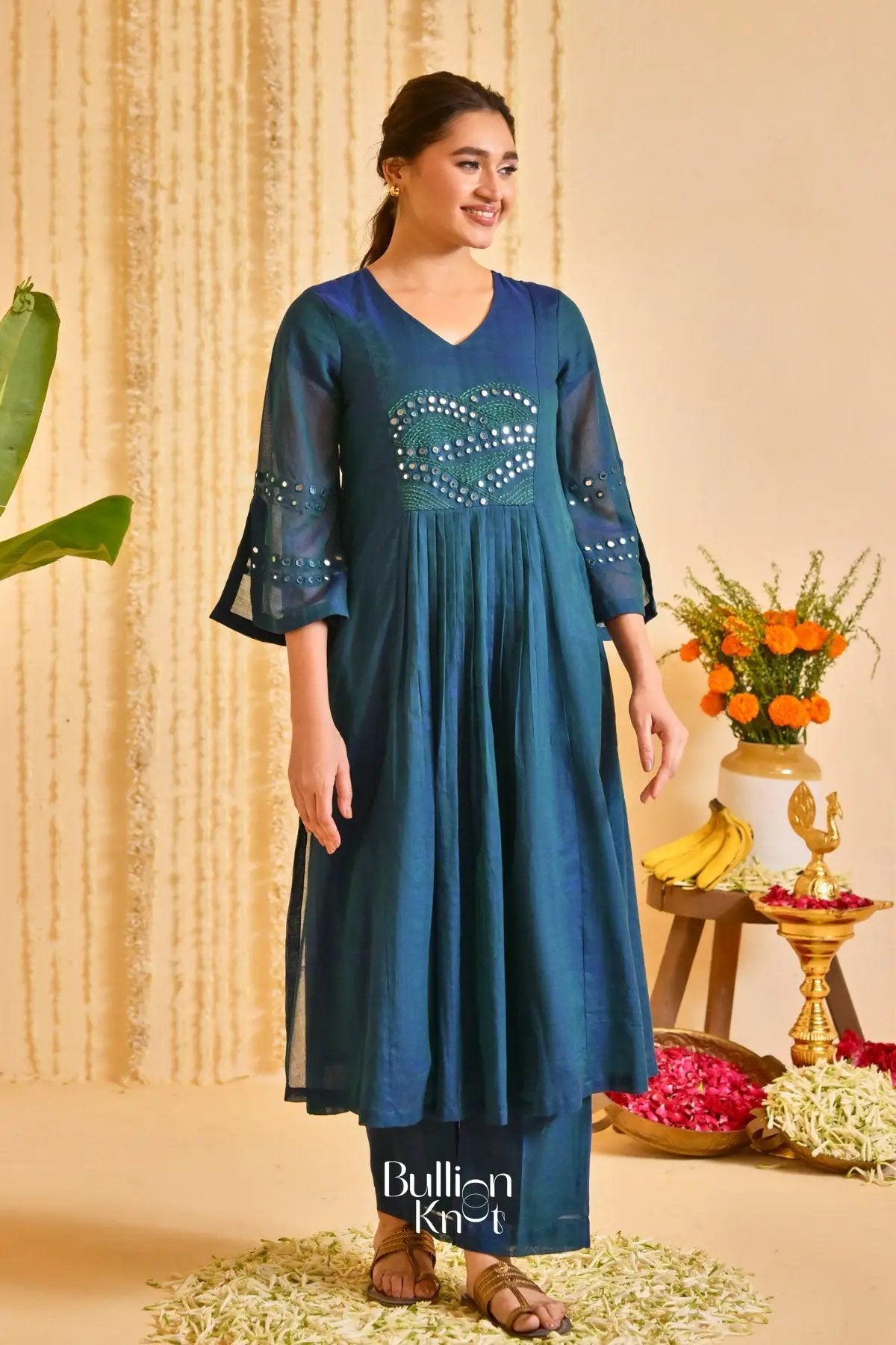 Gulnaaz Handloom Kurta Set (Dress) in Indigo