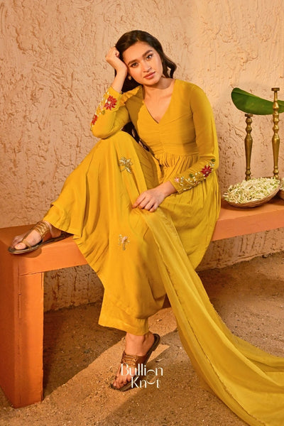 Haritaara Kurta Set (Dress) in Yellow