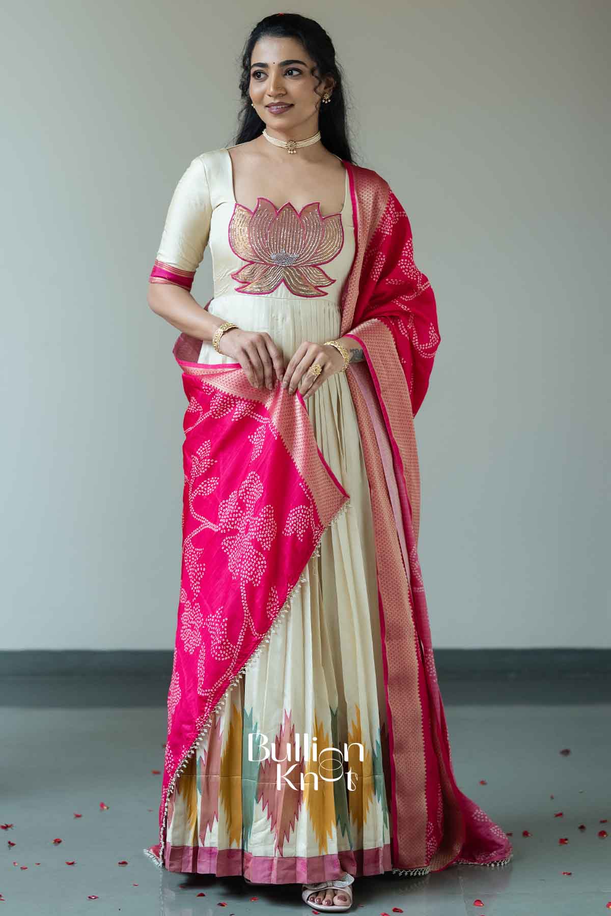 Ilyara | Viscos dola pattu Anarkali Suit Set