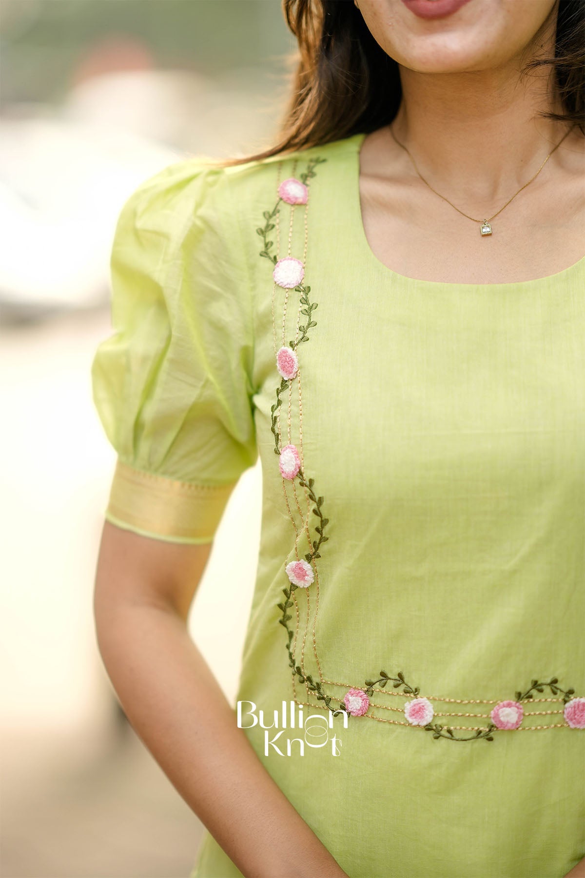 Sleeve close-up of Amodini Mangalagiri Cotton Suit Set