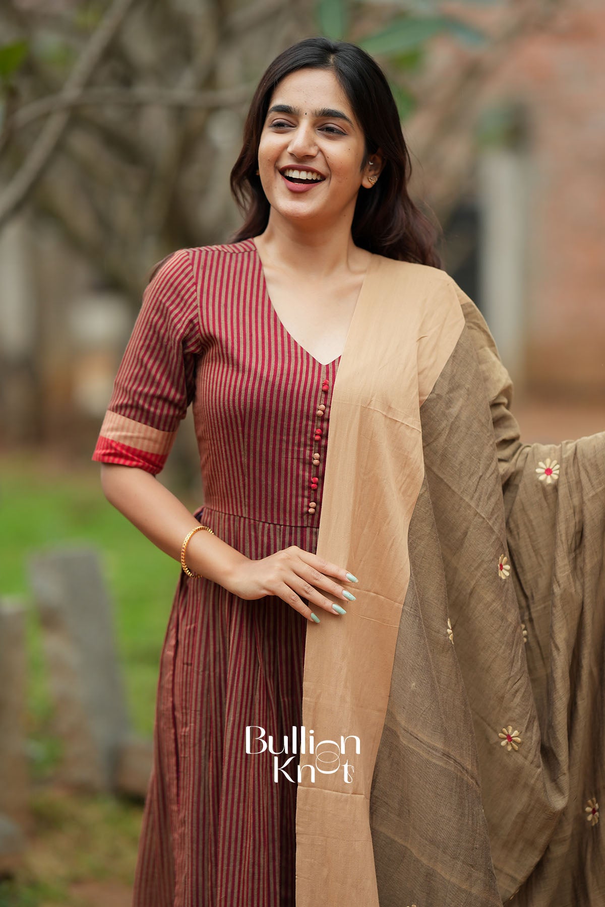 Parampara Maroon Strips Handloom Kurta Set