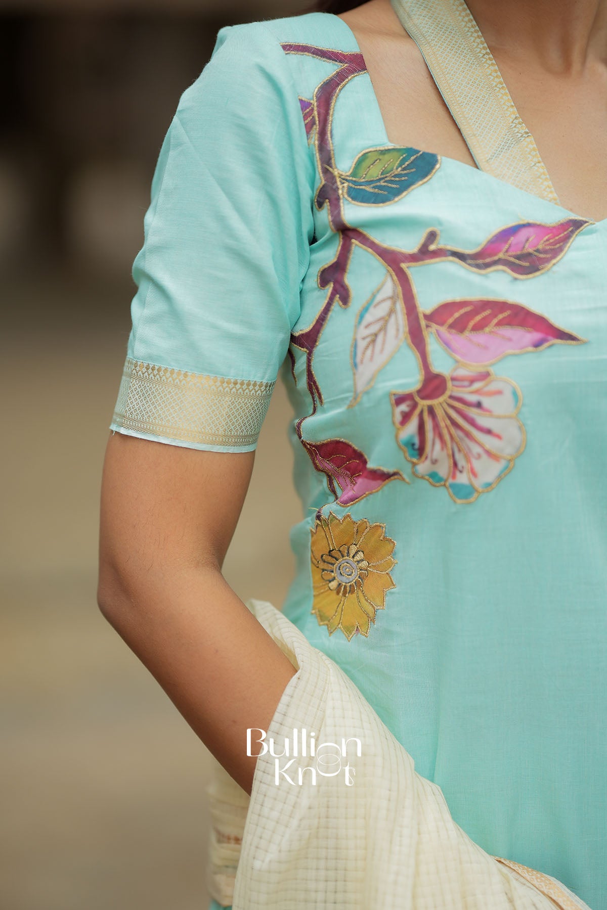 Saanvi Aqua Manglagiri Cotton Kurta Set