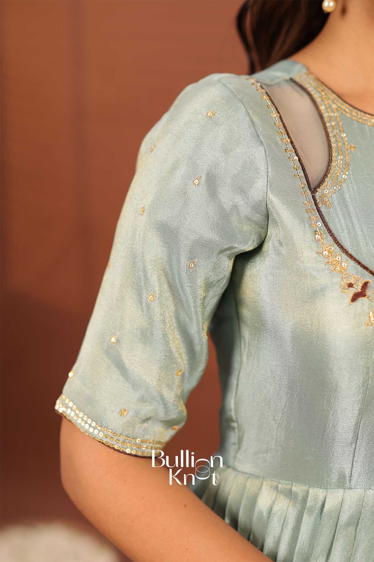 Auralika | Natural Crep Aqua Brown Shaded Gown
