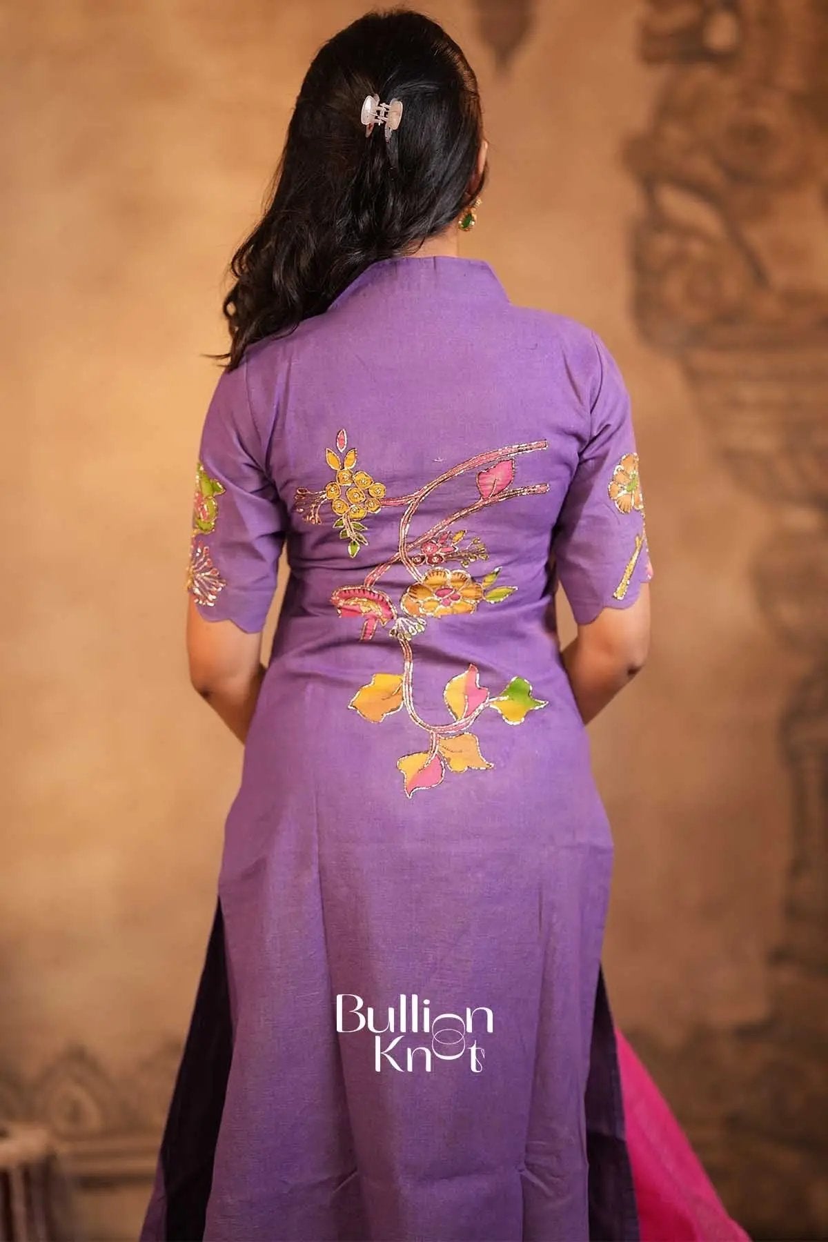 Chitrani Lavender Handloom Kurta Set