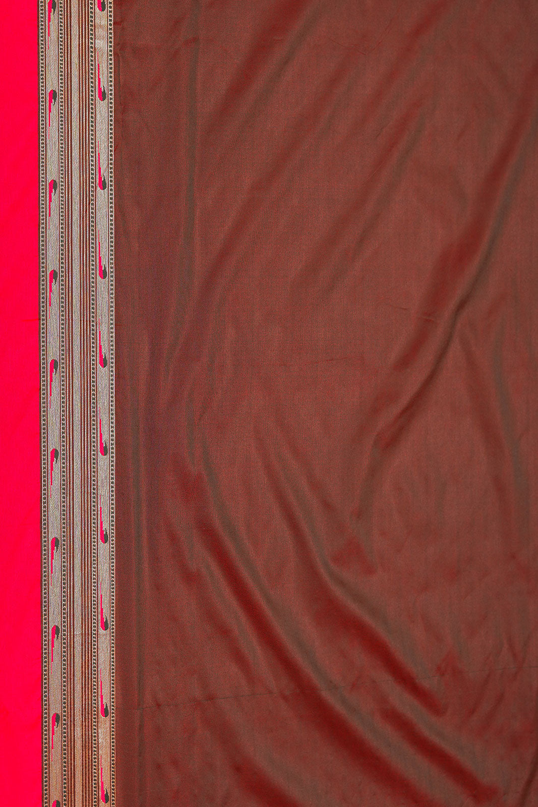 Pure Soft Jacquard Pethani With Hot Pink Jaal