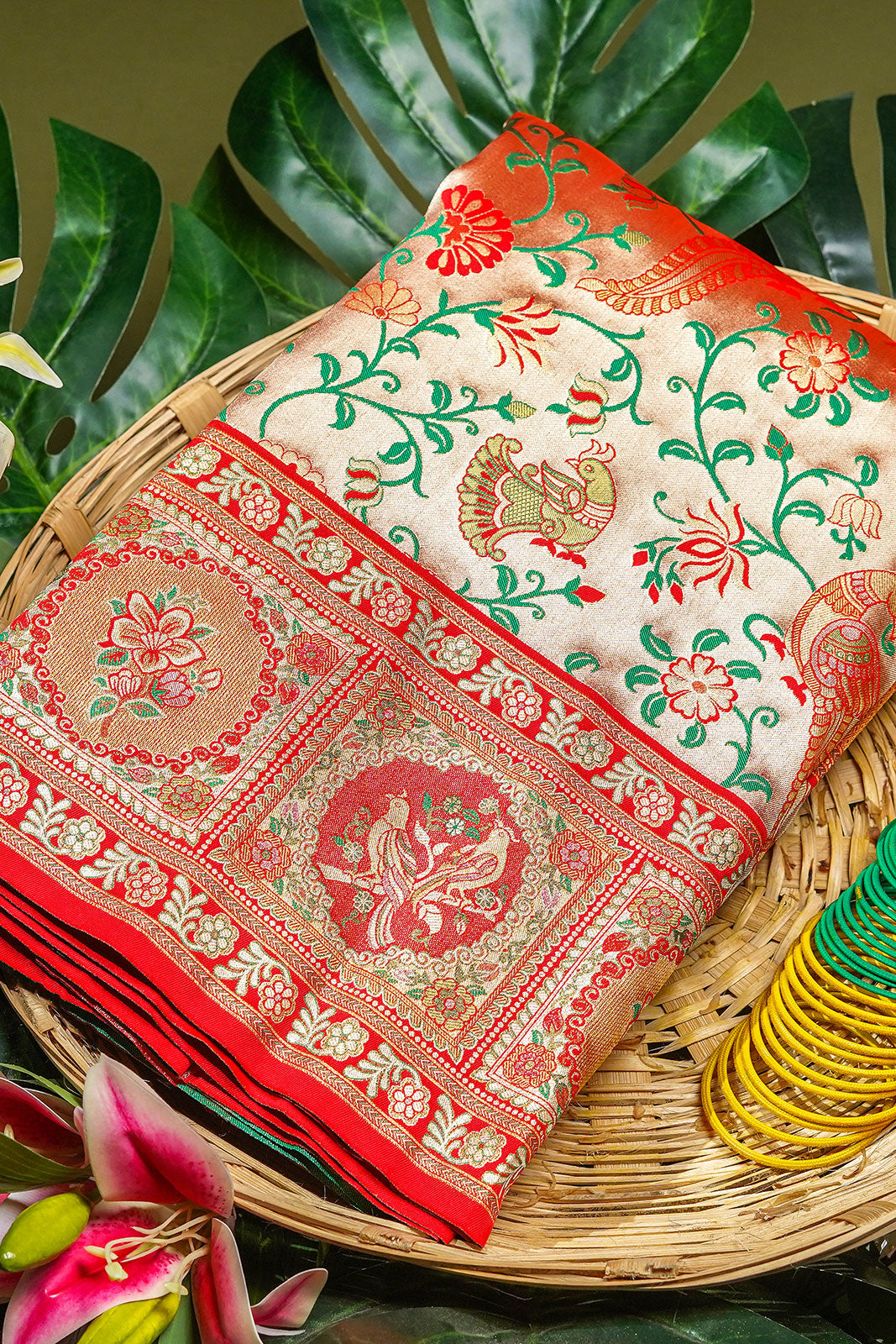 Kanchipuram Tissue Green And Red Jaal Saree