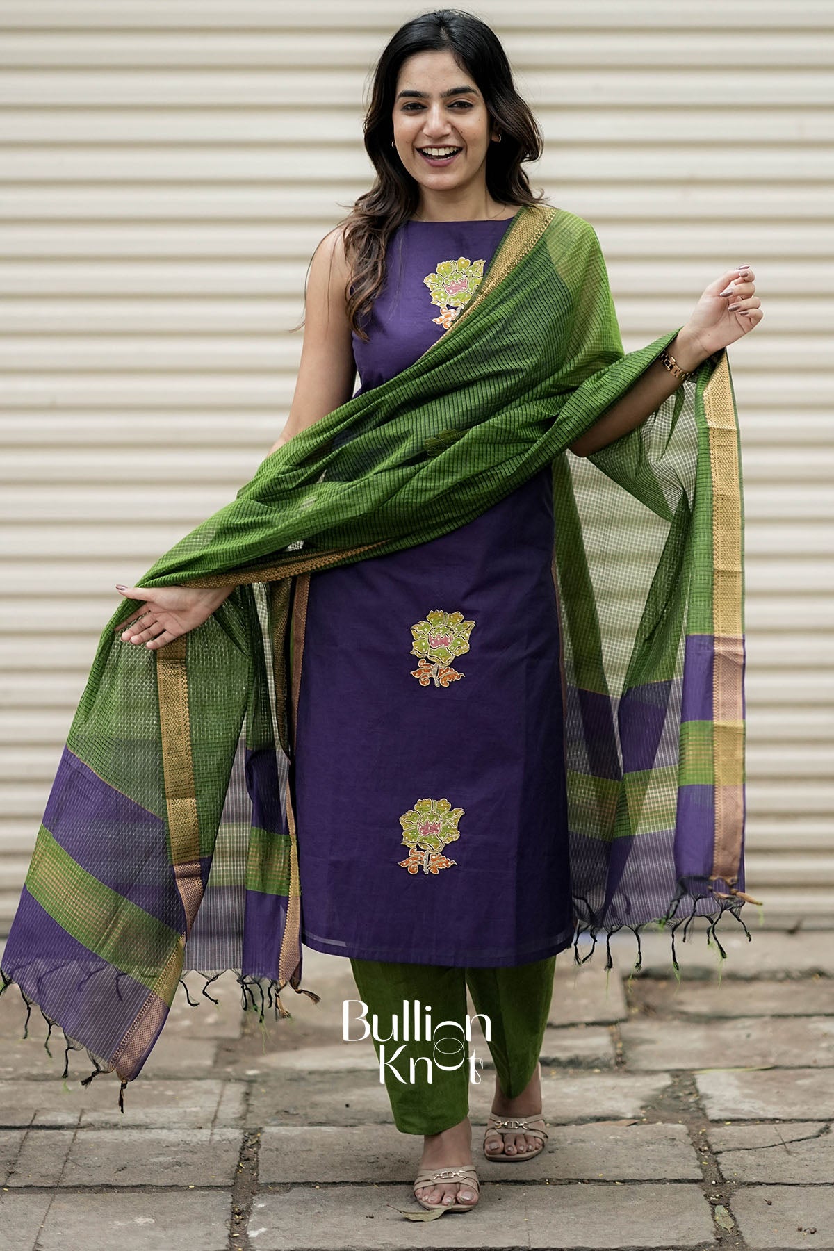 Himanshi Mangalgiri Cotton Kurta set In Blue