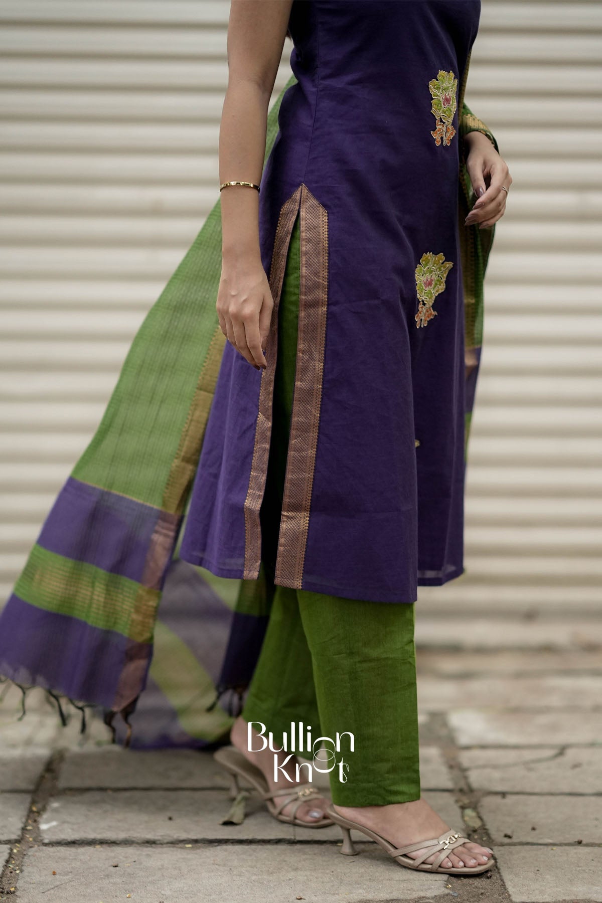 Himanshi Mangalgiri Cotton Kurta set In Blue