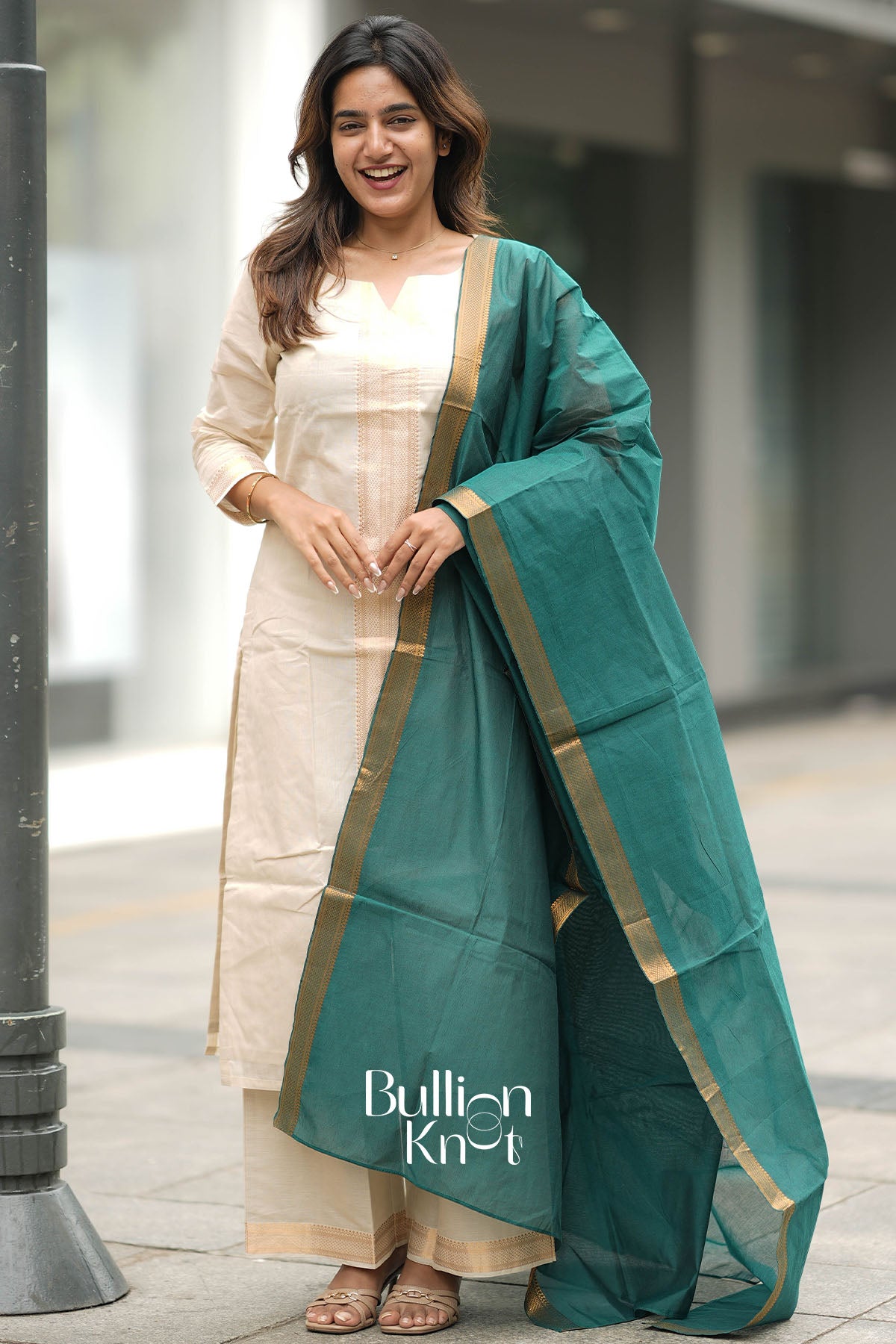 Varnika Mangalgiri Cotton Kurta Set in Maroon