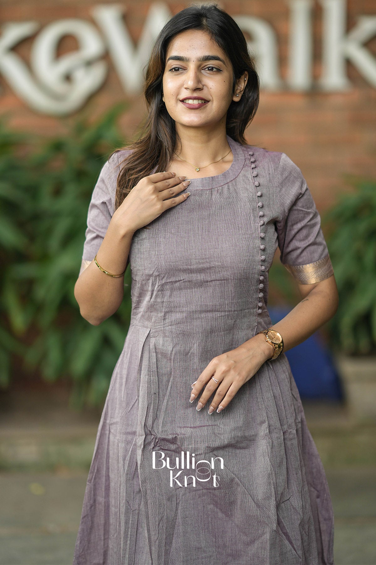 Oviya Handloom Kurta Set (Dress) in Gray