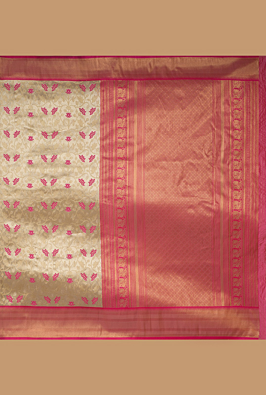 Banarasi Lotus Jaal Ivory Saree