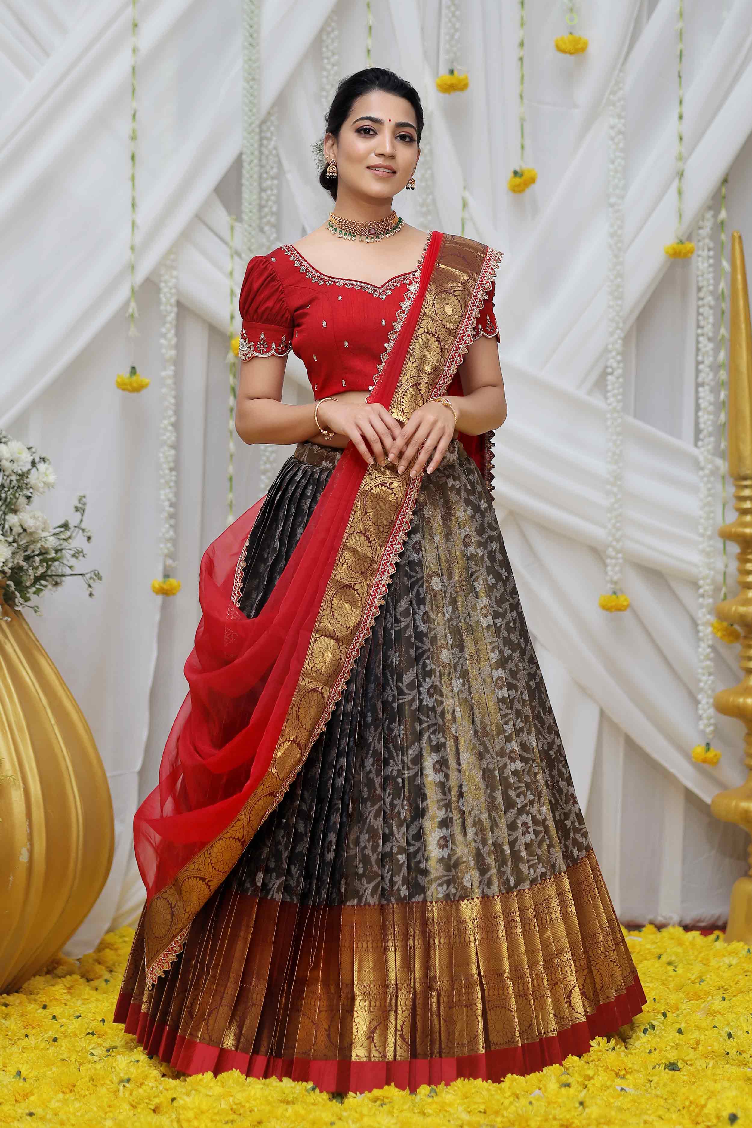 Ganga Half Saree Set In Copper - Bullionknot