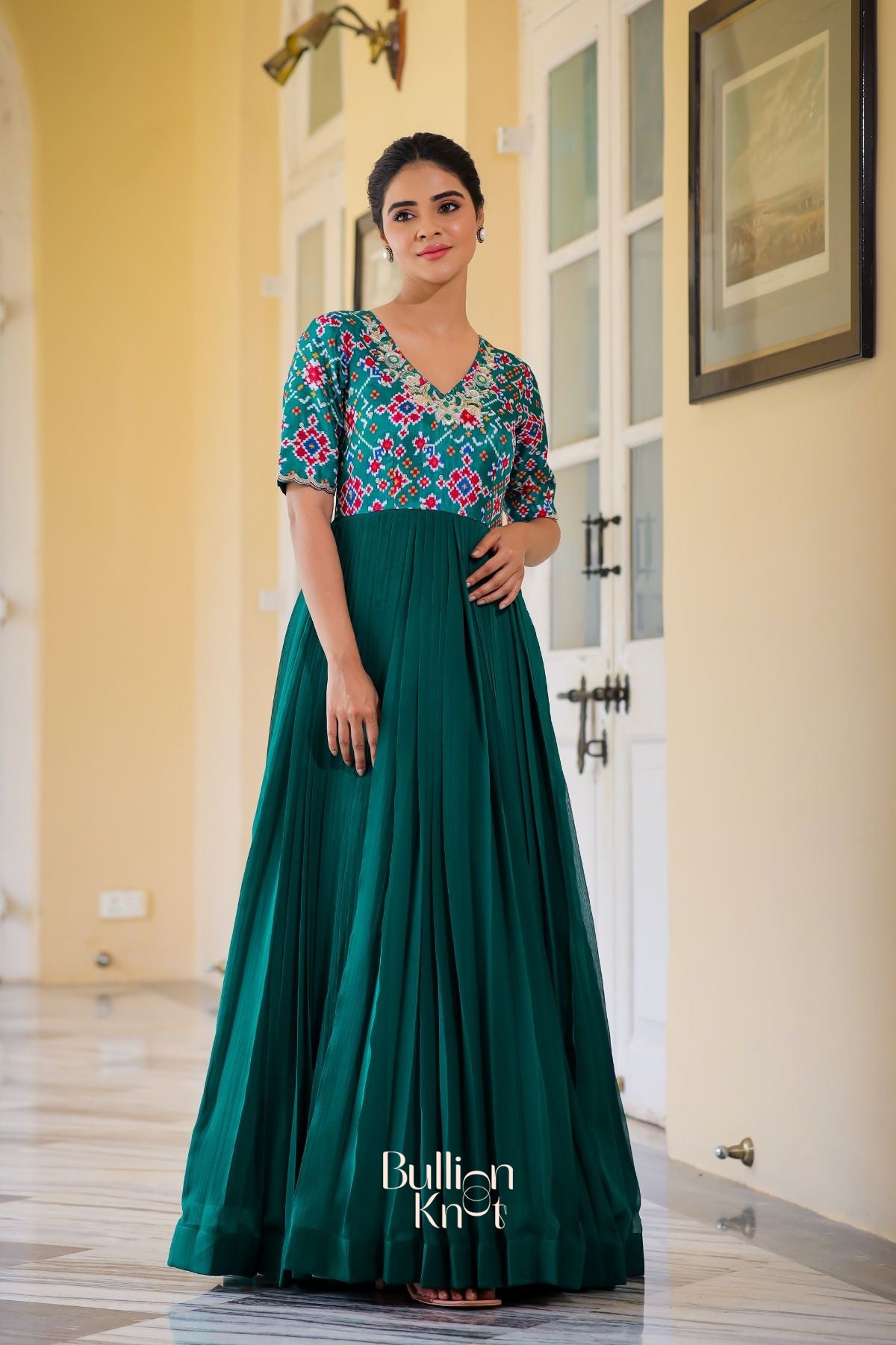 Gehna Patola Maxi (Dress) in Green