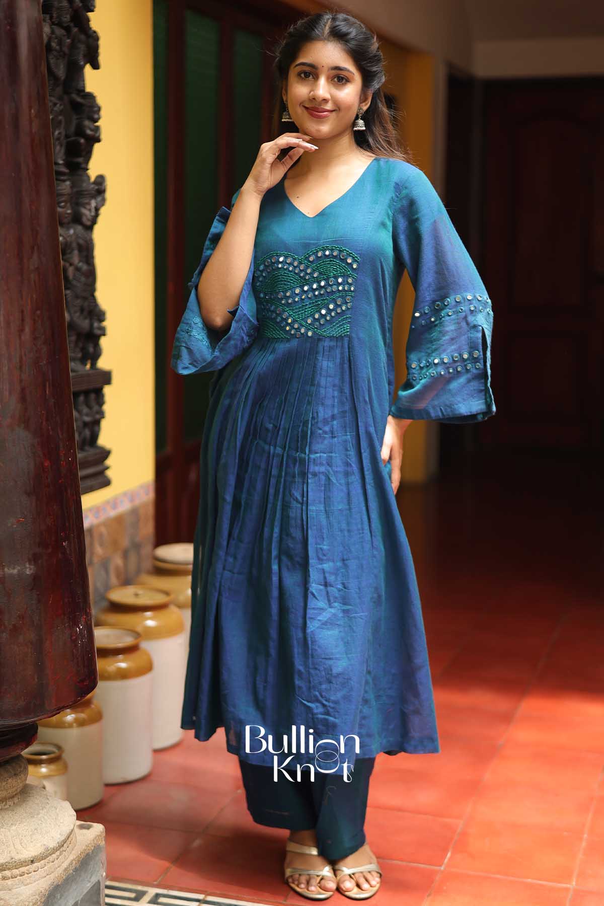 Gulnaaz Indigo Handloom Mirror Work Kurta Set