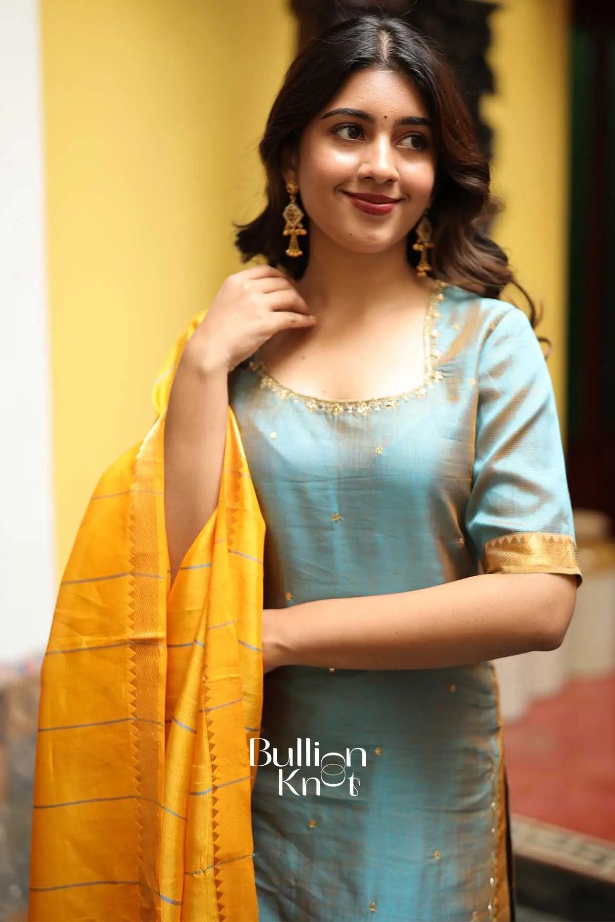 Lagoon | Teal Mangalgiri Pattu suit set with Dupatta