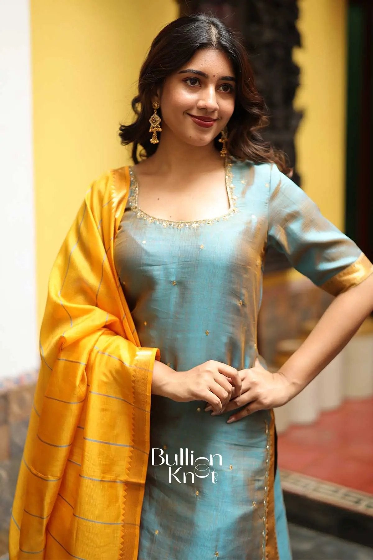 Lagoon | Teal Mangalgiri Pattu suit set with Dupatta