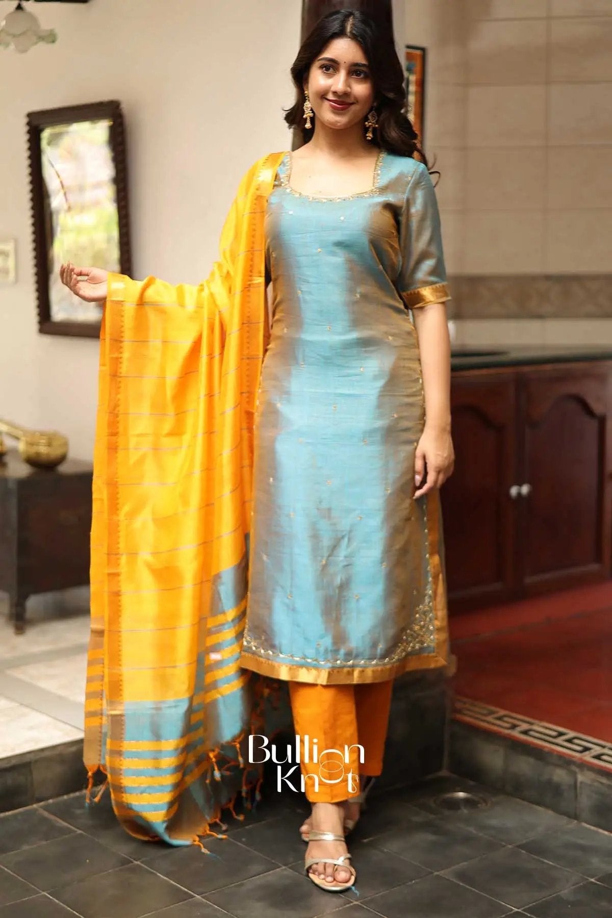 Lagoon | Teal Mangalgiri Pattu suit set with Dupatta