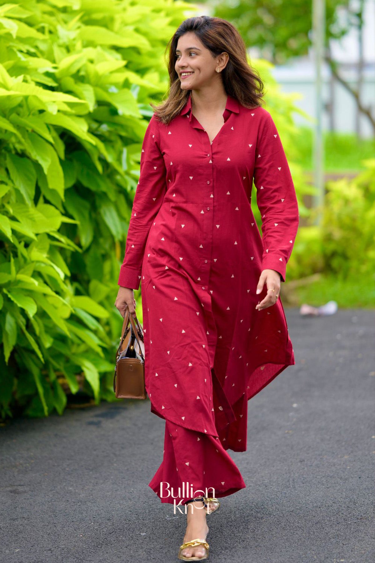 Lavish Handloom Co-ord Set in Maroon - Main Image