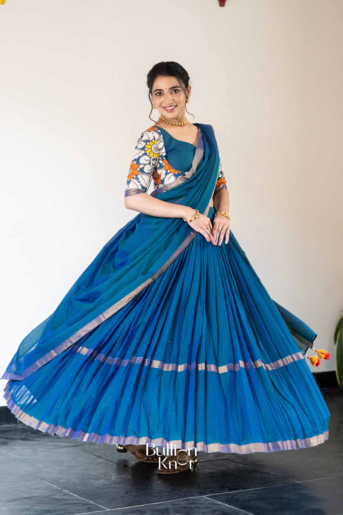 Morpankh | Indigo Handloom Half Saree| Festive Elegance