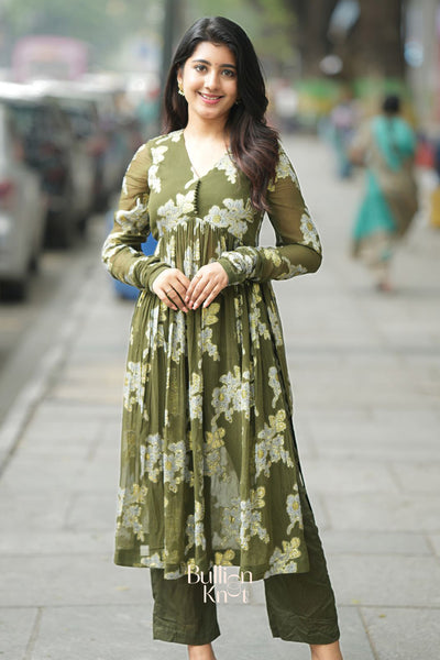 Maahi Kurta Set in Olive