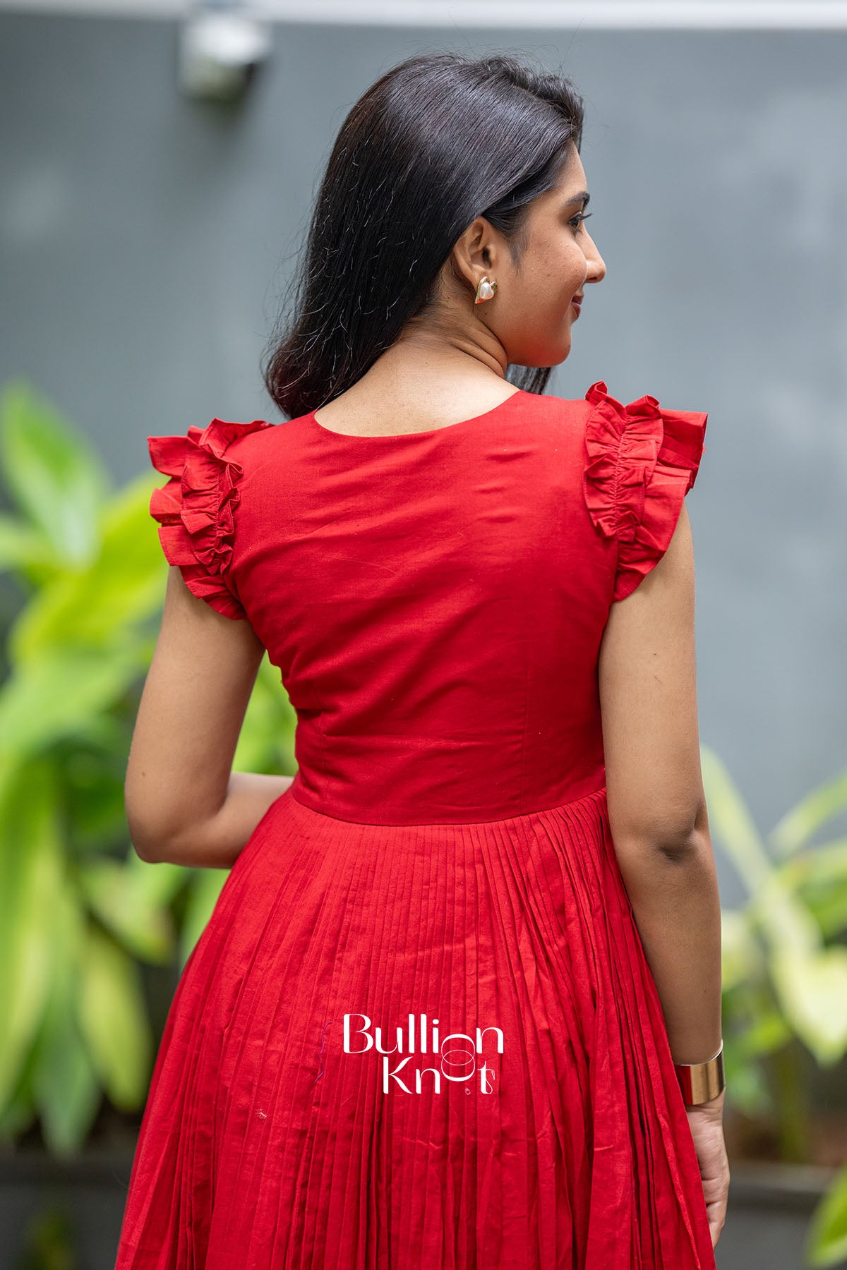 Red Mul Cotton Midi Dress back view, stylish and breathable fabric